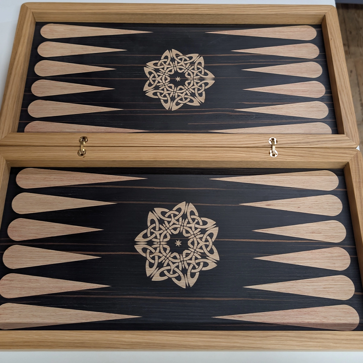 Backgammon en Bois Noir - Numero 5/10 – Image 6
